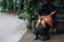 Load image into Gallery viewer, Juliette Crossbody Bag