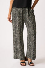 Load image into Gallery viewer, Pull On Straight Trousers π