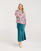 Load image into Gallery viewer, Peggy Lace Trim Raglan Top