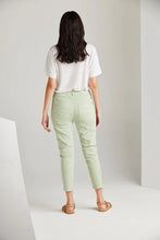 Load image into Gallery viewer, Zane Boyfriend Jean