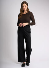 Load image into Gallery viewer, Essential Crew Neck Top