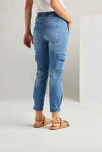 Load image into Gallery viewer, Tyler Jean