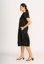 Load image into Gallery viewer, Pleated Maxi Dress