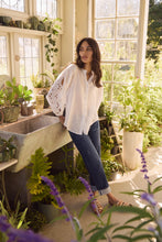 Load image into Gallery viewer, Legal Wide Jean