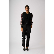 Load image into Gallery viewer, Rib Button Front Vest