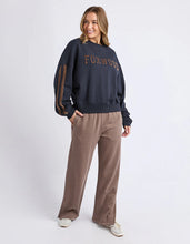 Load image into Gallery viewer, Elevated Sunday Crew