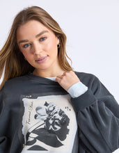 Load image into Gallery viewer, True Blue Bloom Crew π