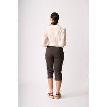 Load image into Gallery viewer, 3/4 Scoop Cuff Pant