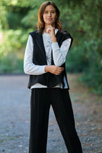 Load image into Gallery viewer, Sketch Embroidery Jumper