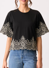 Load image into Gallery viewer, Broderie Detail Top