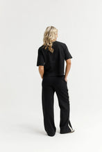 Load image into Gallery viewer, Alphine Palazzo Pants