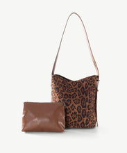 Load image into Gallery viewer, Emma Shoulder Bag