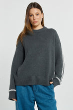Load image into Gallery viewer, Contrast Stitch Sweater