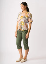 Load image into Gallery viewer, 3/4 Scoop Cuff Pant