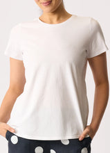 Load image into Gallery viewer, Swing Fit Tee