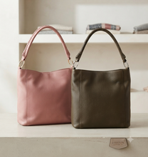 Load image into Gallery viewer, Softee Slouch Handbag 2560-1