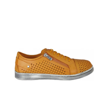 Load image into Gallery viewer, EG 17 Sneaker