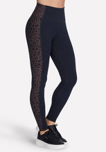 Load image into Gallery viewer, Go Walk Cheetah Legging