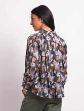 Load image into Gallery viewer, Button Detail Blouse