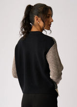 Load image into Gallery viewer, Multi Feature Sweater