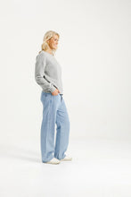 Load image into Gallery viewer, Hugo Crew Alpine Weight - Grey Marle with Silver X