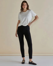 Load image into Gallery viewer, Gwen Ponting Legging