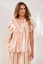 Load image into Gallery viewer, S/S Blouse W/Raw Edge π
