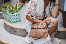 Load image into Gallery viewer, Avery Crossbody Bag
