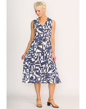 Load image into Gallery viewer, Generosity Dress
