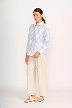 Load image into Gallery viewer, Boxy Fit Shirt
