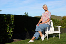 Load image into Gallery viewer, Ruffles &amp; Scoop Hem Top
