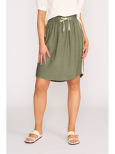 Load image into Gallery viewer, Scoope Hem Skirt
