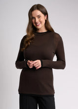 Load image into Gallery viewer, Essential Conrast Turtle Neck
