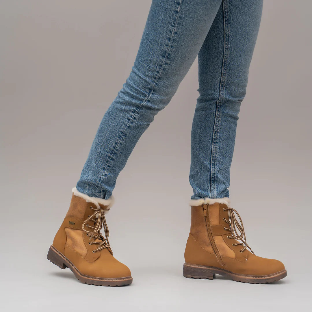 Garner Mid Boots