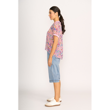Load image into Gallery viewer, Swing Rib Trim T-Shirt
