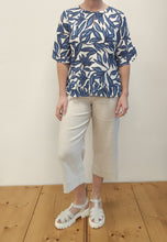 Load image into Gallery viewer, Ruffle Sleeve Top
