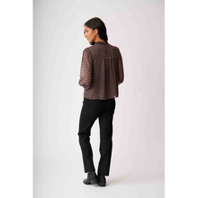 Load image into Gallery viewer, Contrast Trim Top
