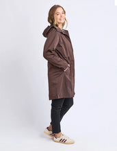 Load image into Gallery viewer, Kingston Spray Jacket 🆕
