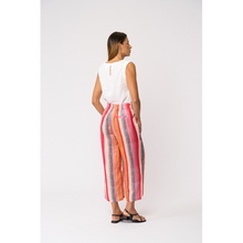 Load image into Gallery viewer, Wide Leg Cropped Trousers 🆕
