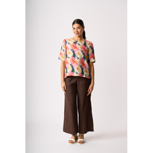 Load image into Gallery viewer, Pleat Back Top
