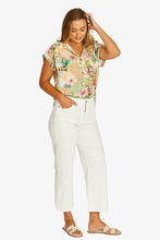 Load image into Gallery viewer, Resort Roses Top 🆕
