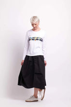 Load image into Gallery viewer, Contrast Pull On Skirt
