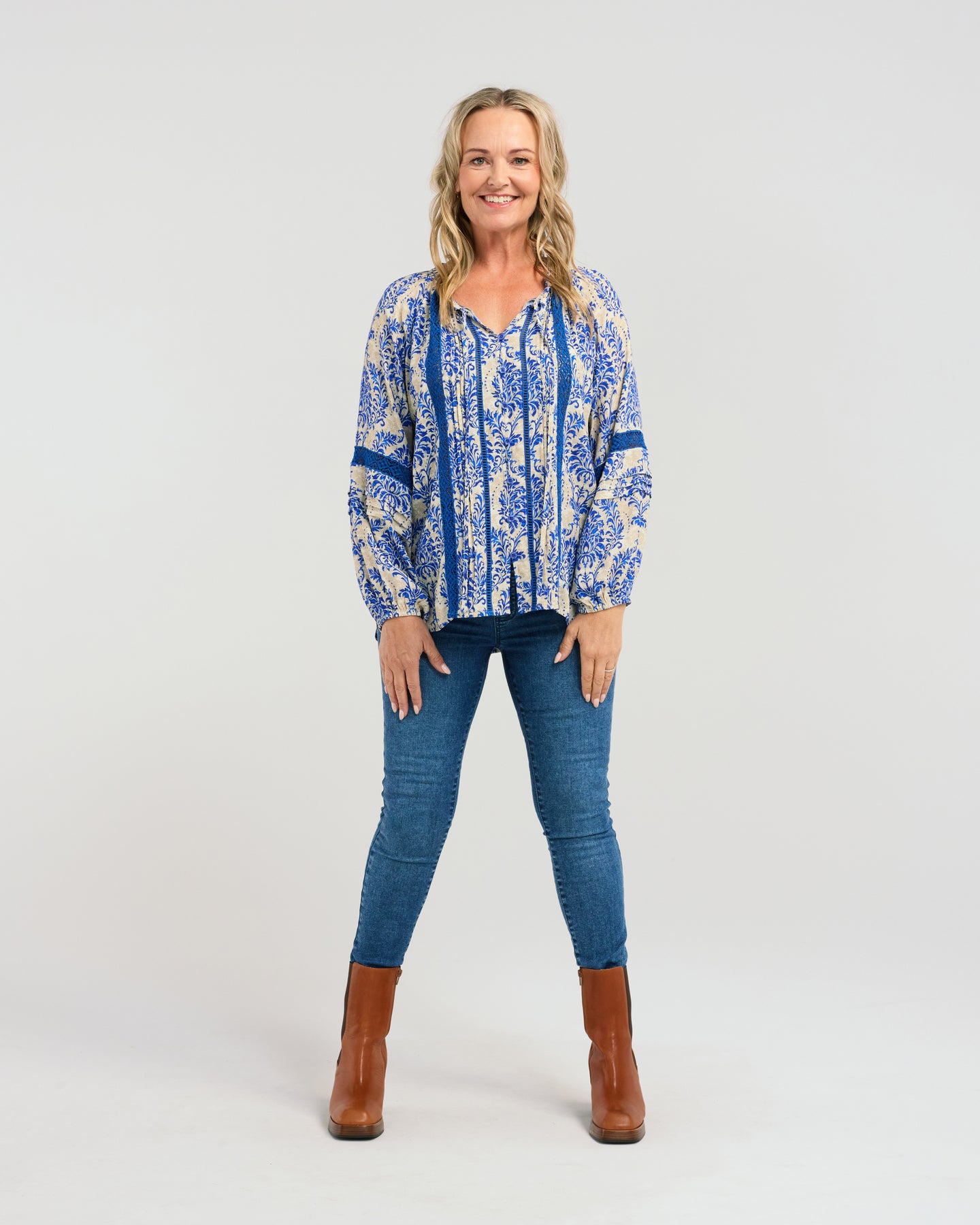 Enola Top