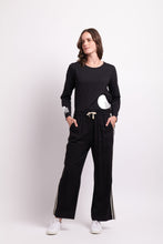 Load image into Gallery viewer, Sidelines Trousers
