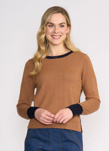 Load image into Gallery viewer, Contrast Jumper

