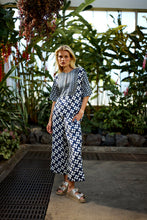 Load image into Gallery viewer, Cortez Capri
