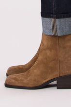 Load image into Gallery viewer, Dani Jean
