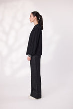 Load image into Gallery viewer, Point Shirt
