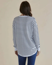 Load image into Gallery viewer, Sophie Kit Jumper
