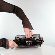 Load image into Gallery viewer, Spice Crossbody Handbag
